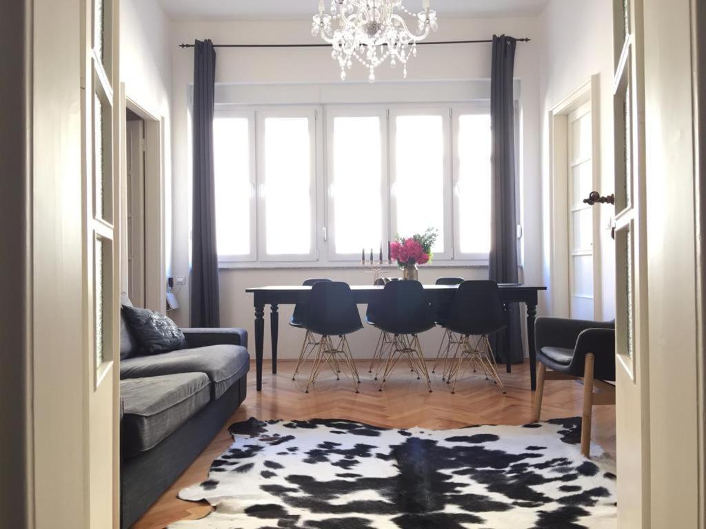 Luxury Old Town Apartment 普拉 外观 照片