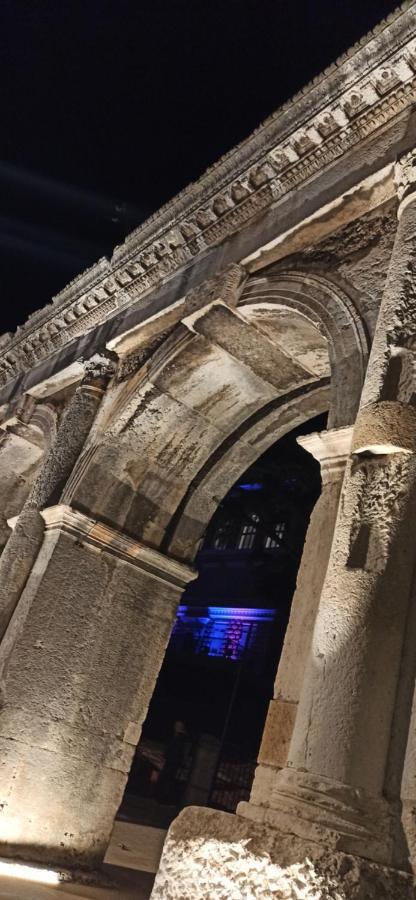 Luxury Old Town Apartment 普拉 外观 照片